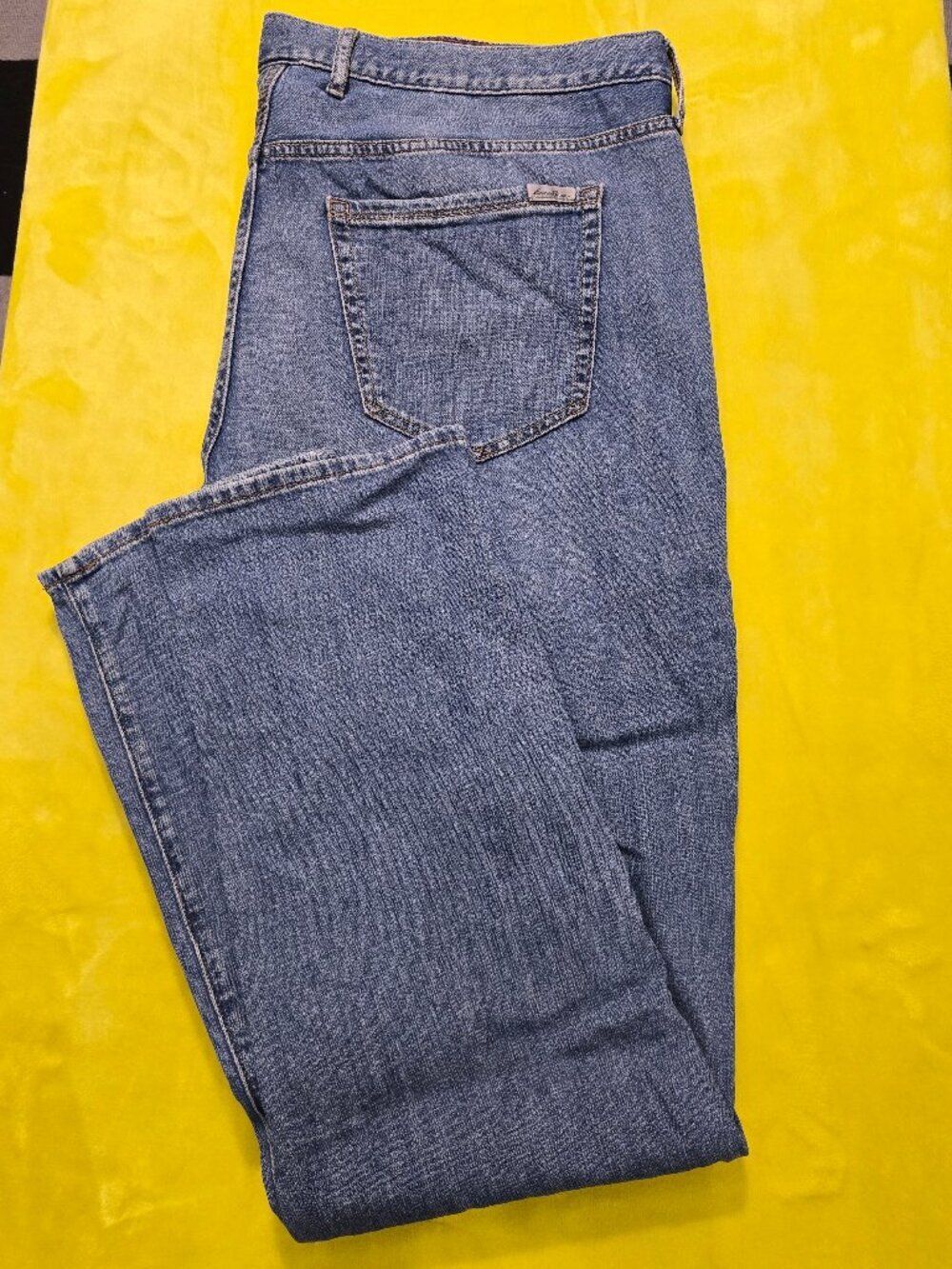 Eddie Bauer Denim special dye slim fit womans T18